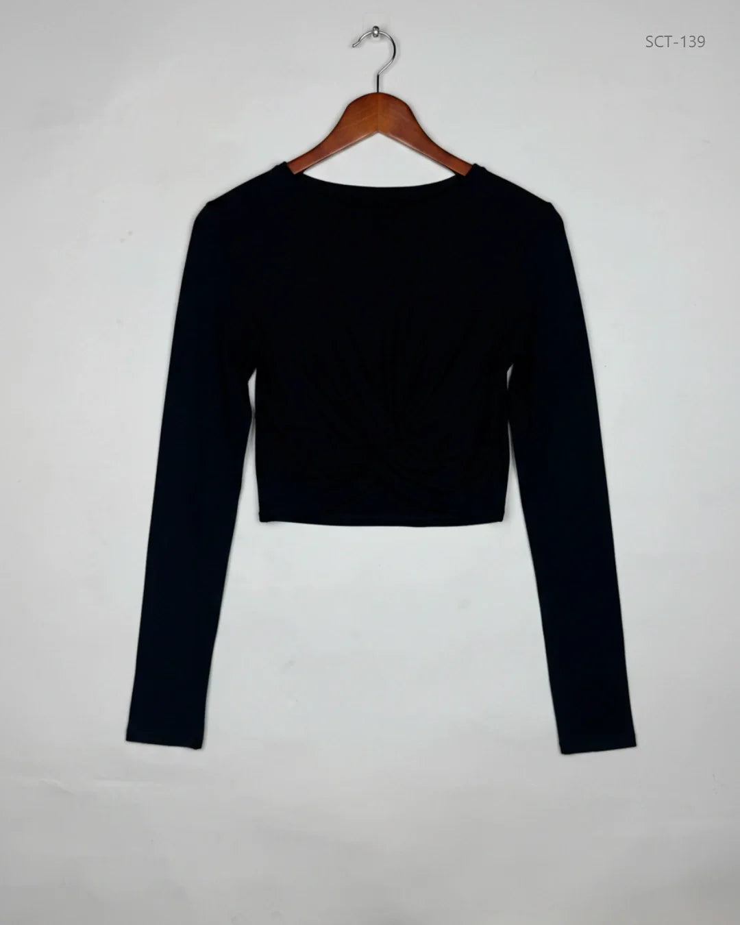 Secondhand Branded Summer Crop Tops by PRETTYLITTLETHING, Black Polyester fabric, Premium condition, for Womens - Online Thrift Shop Karachi Pakistan