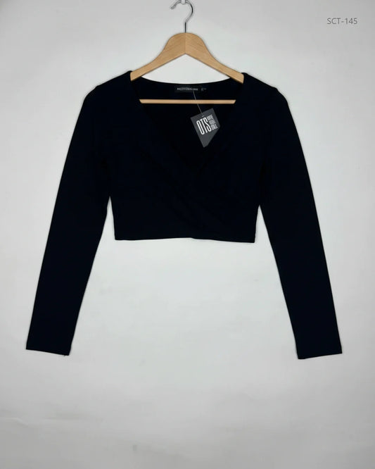 Shop Premium Summer Crop Tops by PRETTYLITTLETHING | Preloved Branded Clothes | Black Polyester | Womens | OTS Thrift Store Lahore Pakistan