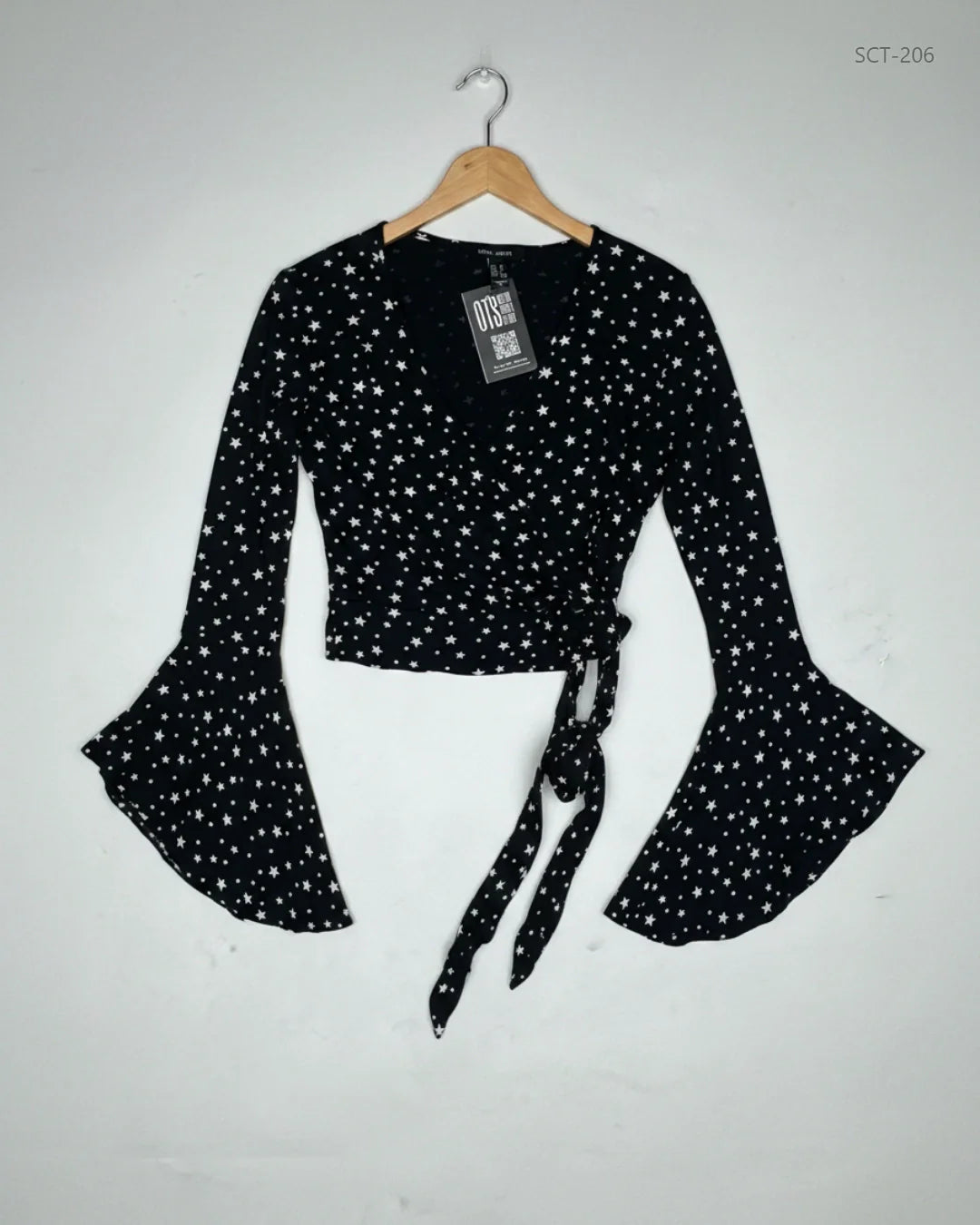UK Imported secondhand Summer Crop Tops - New Look brand, Black Polyester, Premium condition, for Womens - Online Thrift Store Peshawar Pakistan