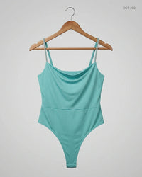 QUIZ (SCT-290) Green Summer Crop Tops
