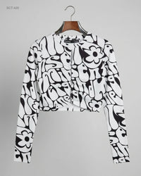 BERSHKA (SCT-420) Graphic Long-Sleeve Crop Top