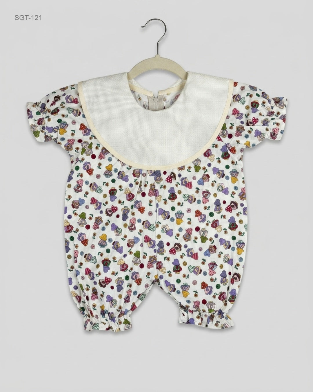 CUT LABEL (SGT-121) Vintage Baby Romper