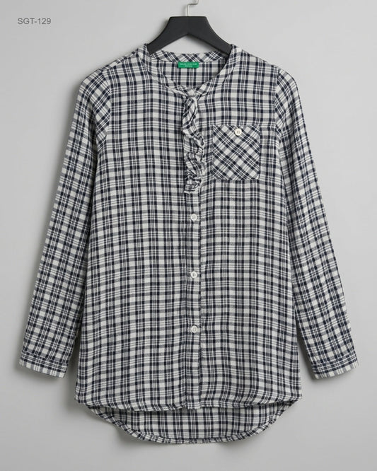 UK Imported secondhand Girls Summer Tops - UNITED COLOURS brand, Black & White Cotton, Premium condition, for Girls - Online Thrift Store Lahore Pakistan