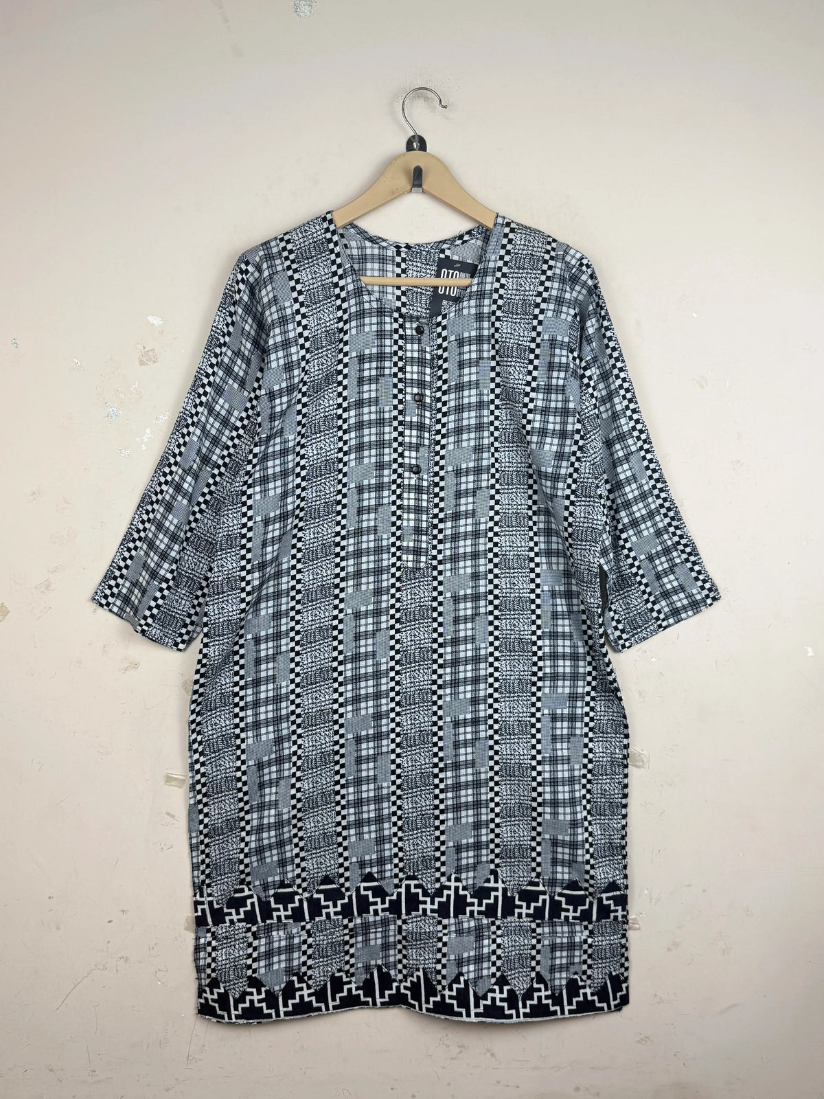 CUT LABEL Black & White Summer Kurti (SK-107)