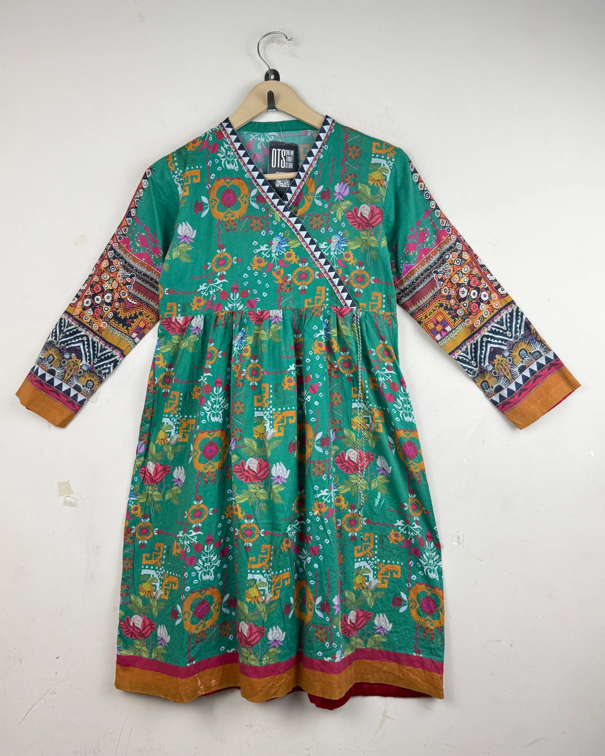 Cut Label Green Multi Women's Summer Kurti (SK-11)