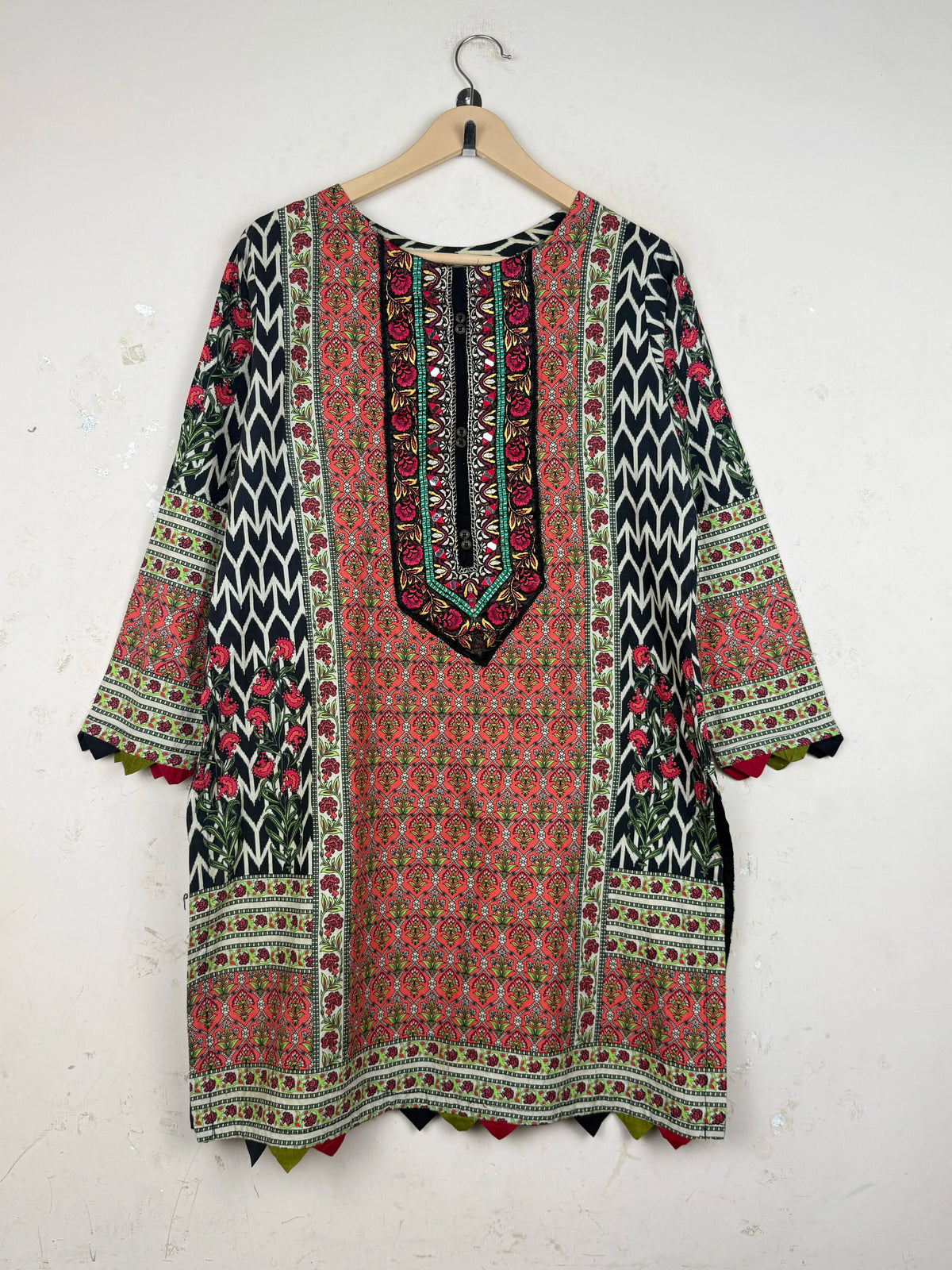 UNKNOWN Black Summer Kurti (SK-120)