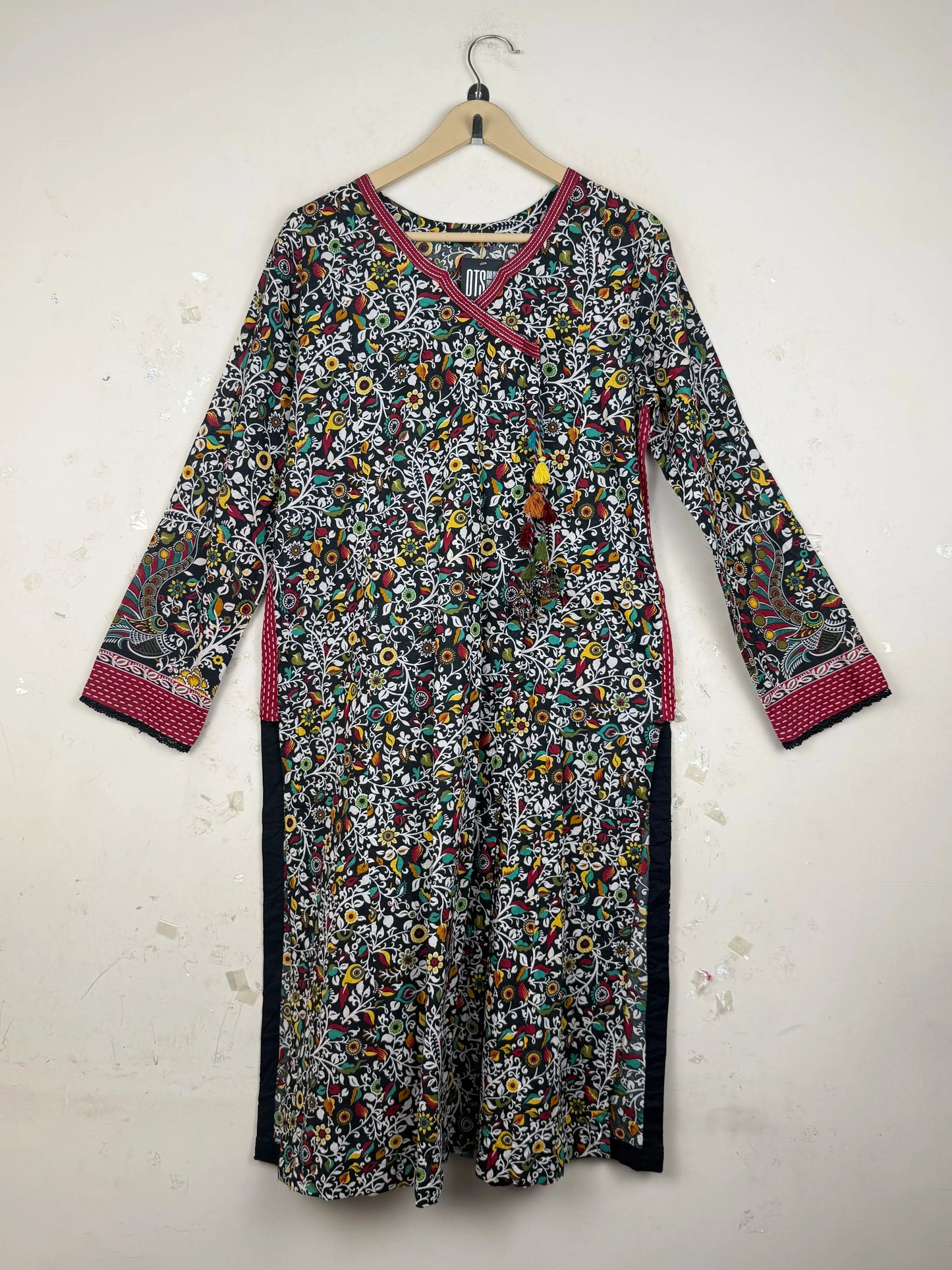 UK Imported secondhand Summer Kurti - Almirah brand, Black Lawn, Premium condition, for Womens - Online Thrift Store Peshawar Pakistan