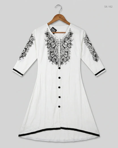 Shop Excellent Summer Kurti by CUT LABEL | Preloved Branded Clothes | Black & White Lawn | Womens | OTS Thrift Store Peshawar Pakistan
