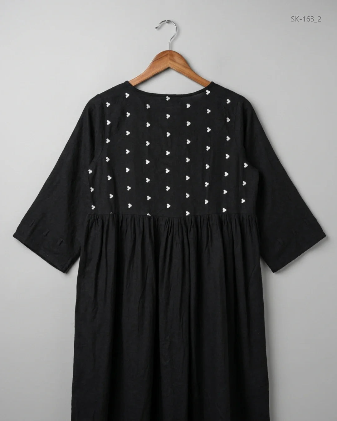 Preloved Summer Kurti by CHENONE in Black Cotton for Womens - Premium Condition | OTS Pakistan (SK-163)