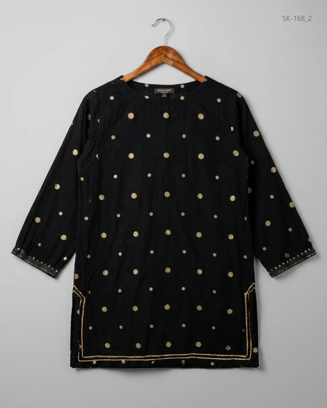 Shop Excellent Condition Black SOFT-Cotton Summer Kurti by SOHAYE for Womens at OTS - Online Thrift Store Pakistan (SK-168)