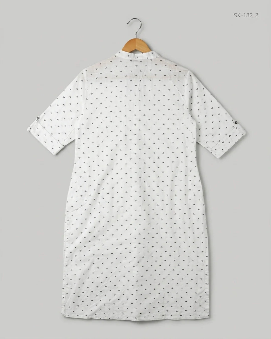 Buy Premium Summer Kurti in Black & White Lawn by CUT LABEL for Womens | OTS Thrift Store Pakistan