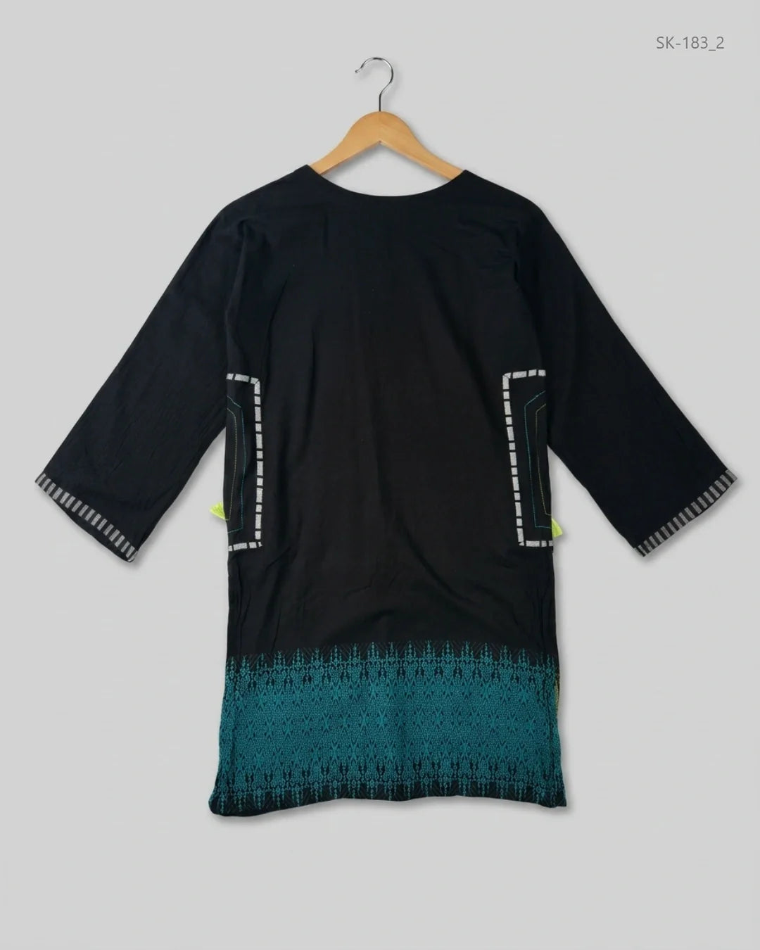 Shop Premium Condition Black Cotton Summer Kurti by J. PRET for Womens at OTS - Online Thrift Store Pakistan (SK-183)