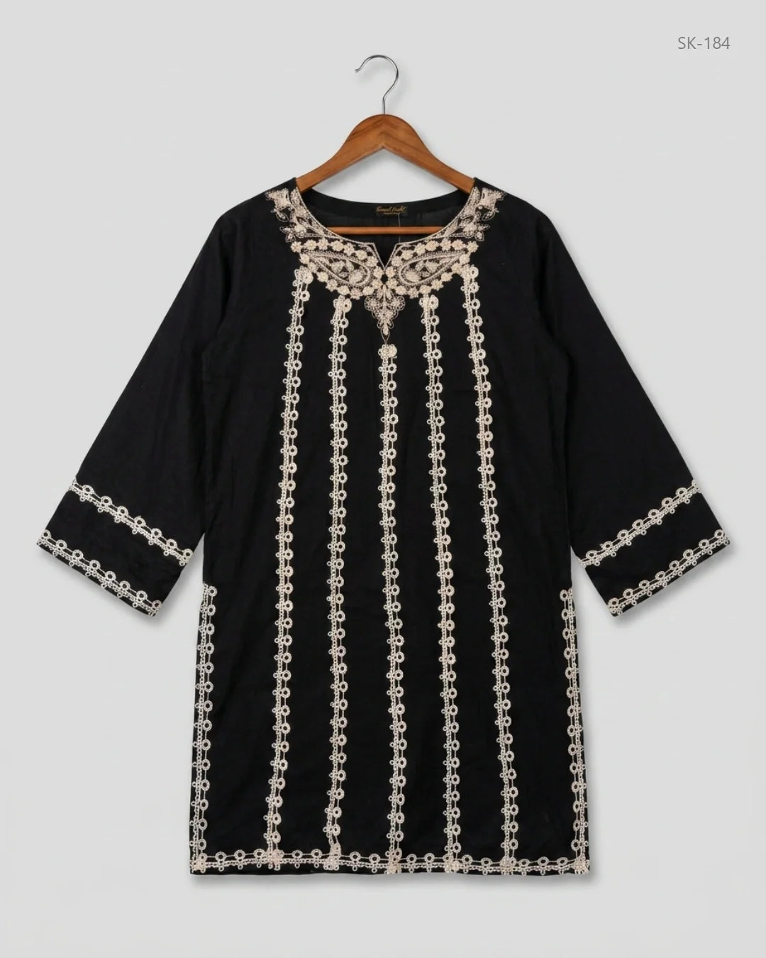 UK Imported secondhand Summer Kurti - AGHA NOOR brand, Black & White Lawn, Premium condition, for Womens - Online Thrift Store Peshawar Pakistan