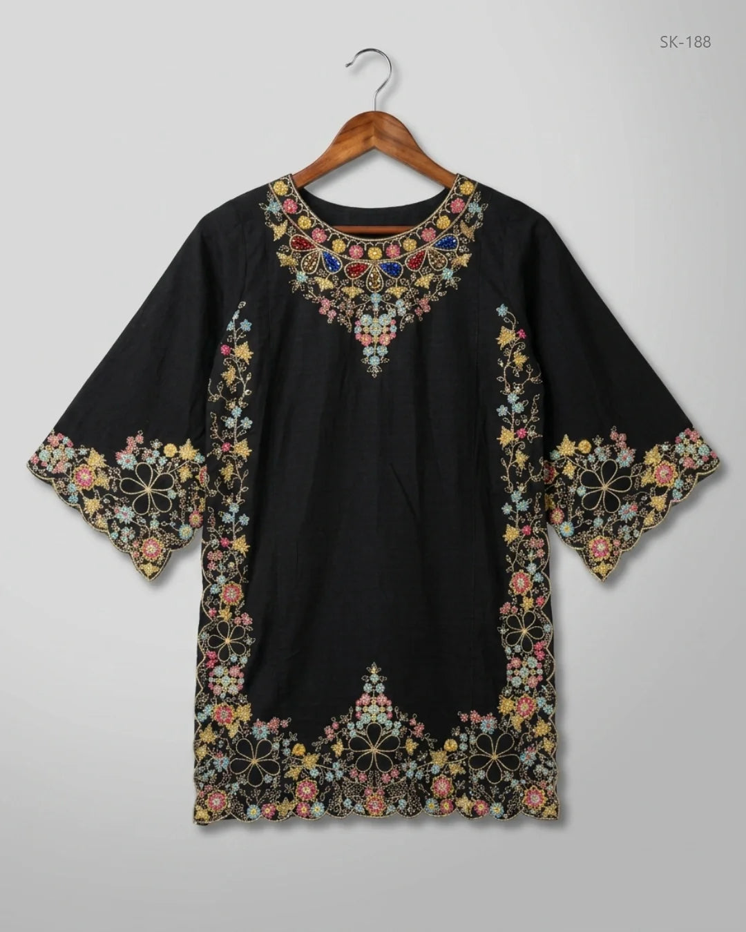 Shop Excellent Summer Kurti by CUT LABEL | Preloved Branded Clothes | Black Cotton | Womens | OTS Thrift Store Lahore Pakistan