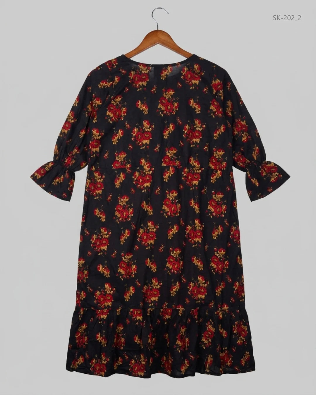 Preloved Summer Kurti by CUT LABEL in Black LAWN for Womens - Premium Condition | OTS Pakistan (SK-202)