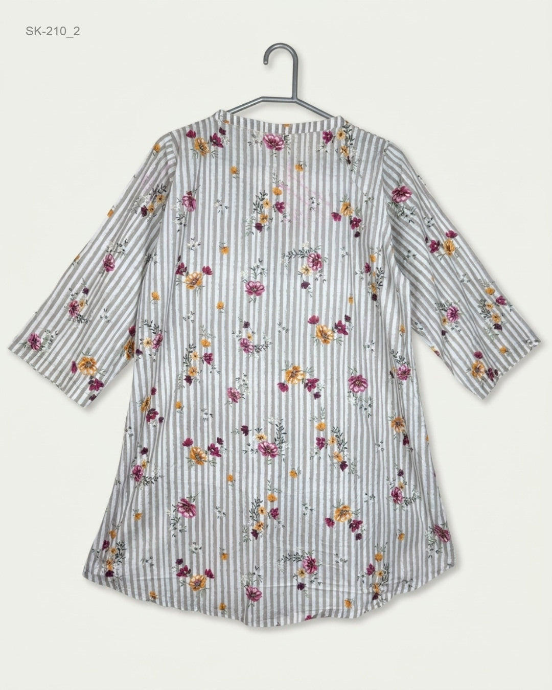Buy Multi cotton Summer Kurti by CUT LABEL - Excellent condition for Womens | Preloved OTS Pakistan (SK-210)