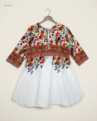 Unknown (SK-212) Floral Print A-Line Tunic Kurti