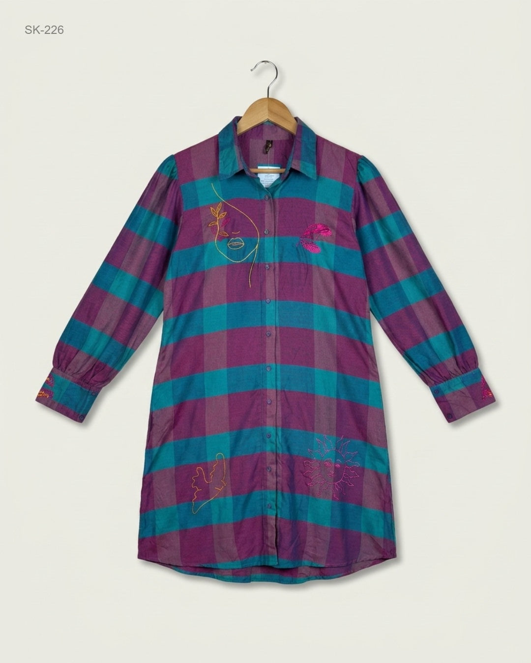 PEPPERLAND (SK-226) Embroidered Plaid Tunic