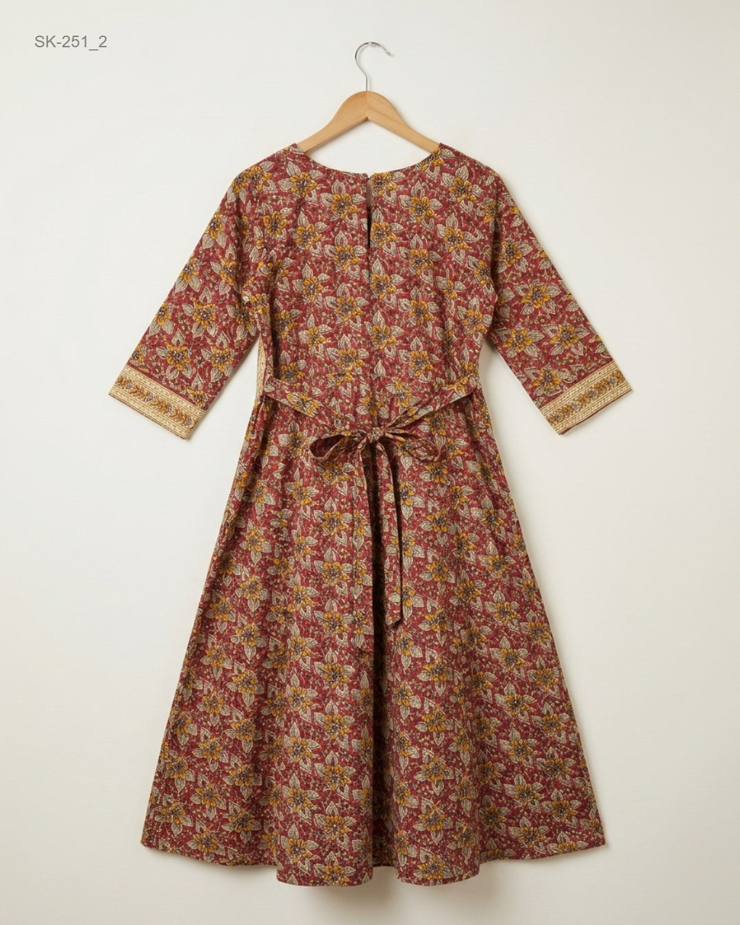 Buy Multi Cotton Summer Kurti by CUT LABEL - Premium condition for Womens | Preloved OTS Pakistan (SK-251)