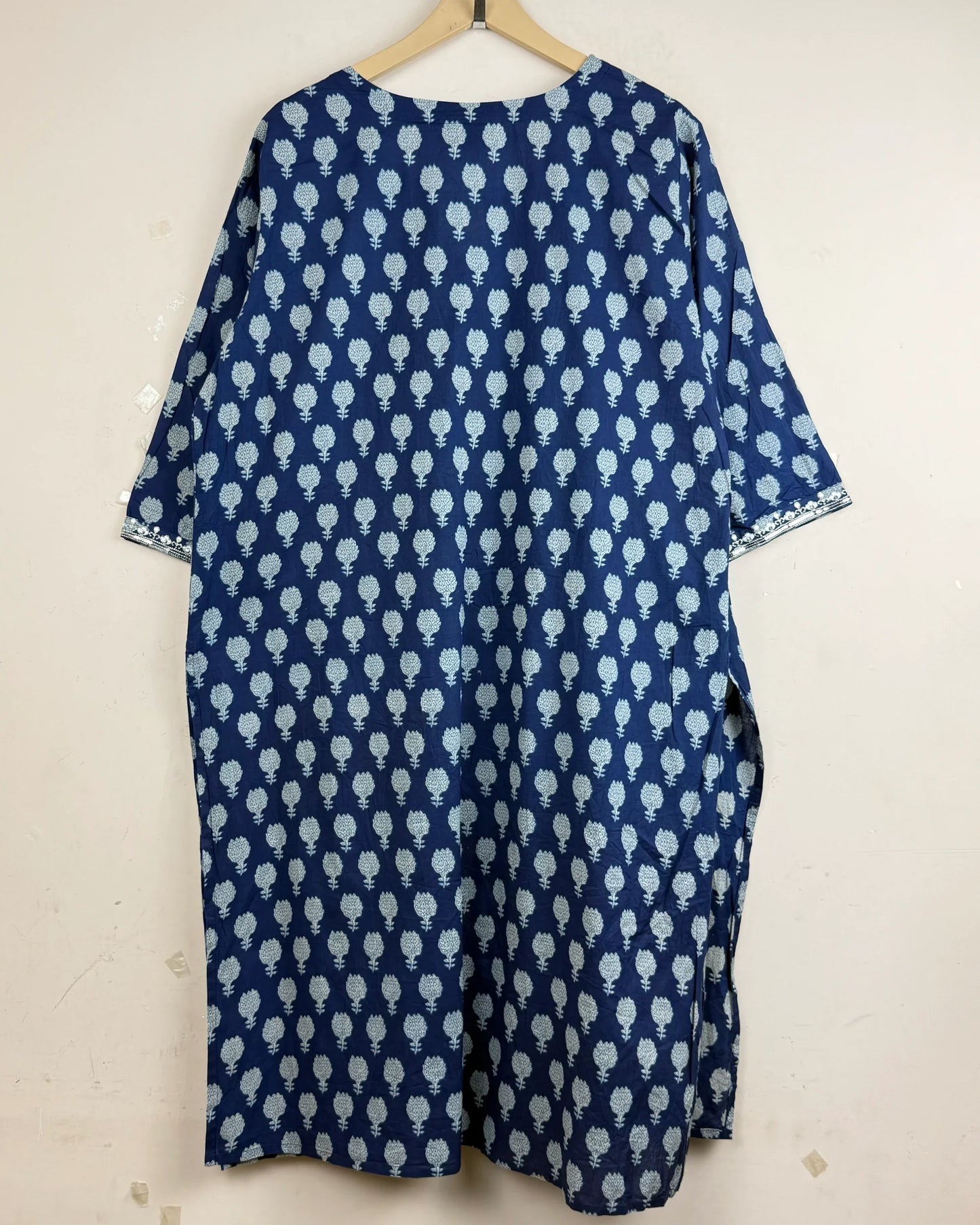 Shop Premium Condition Blue Lawn Summer Kurti by Anora for at OTS - Online Thrift Store Pakistan (SK-27)