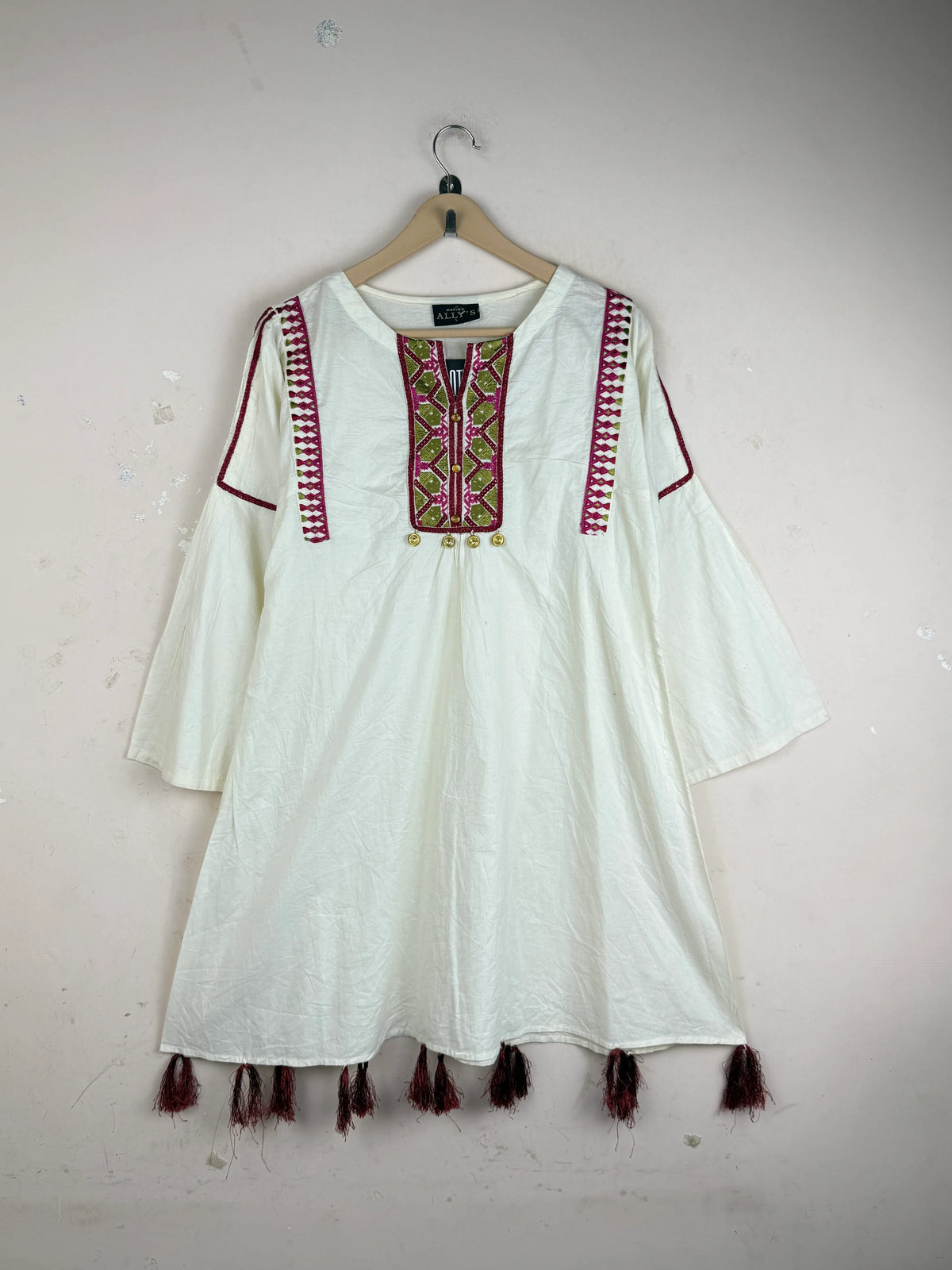 ALLYS Off White Summer Kurti (SK-83)