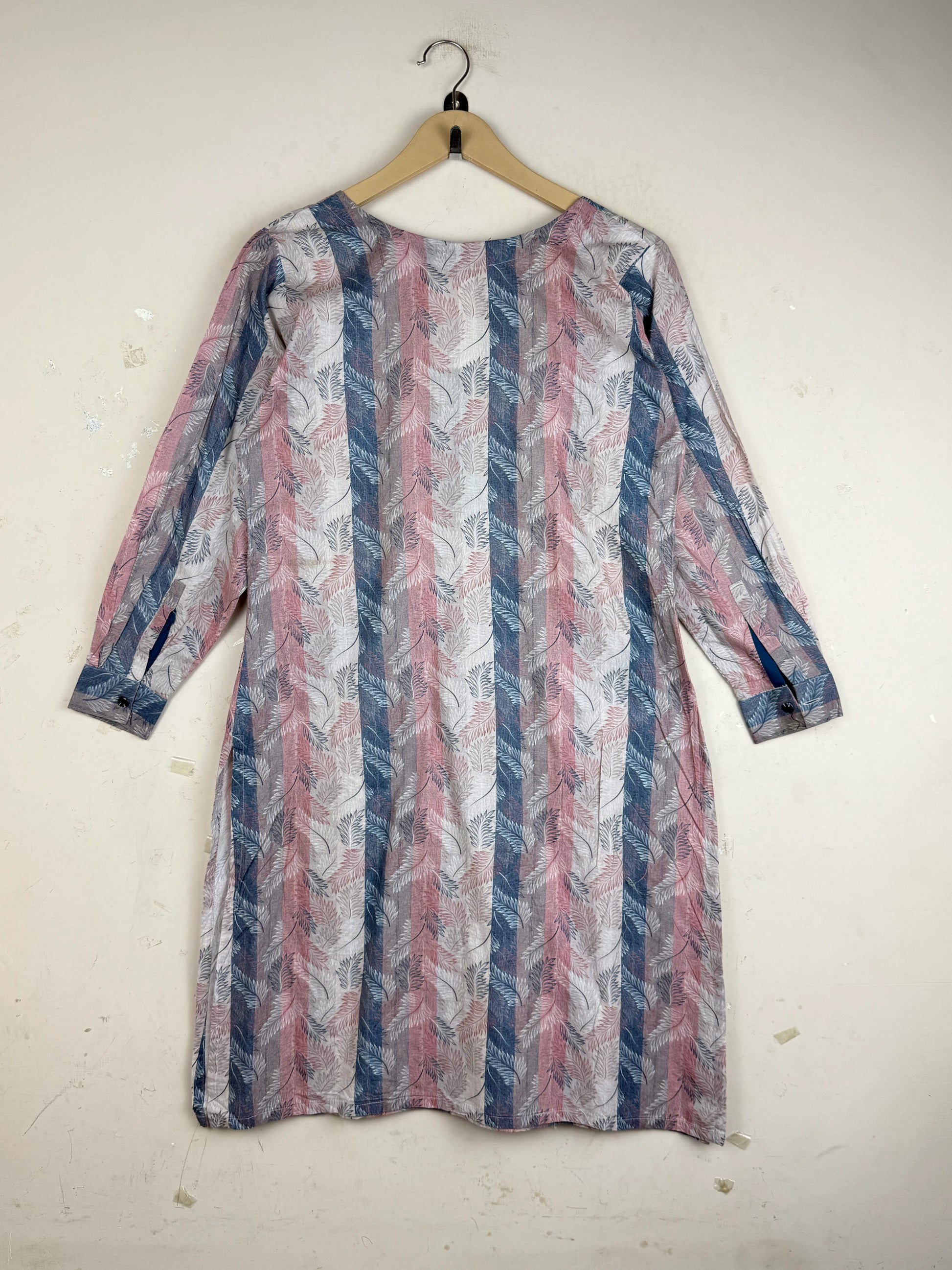 Find Premium Multi Summer Kurti by Tawalvlal for Women | Shop OTS Thrift Store Pakistan (SK-96)