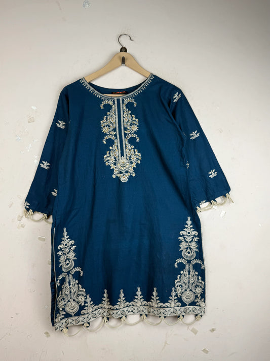 Preloved Excellent Summer Kurti by Maryam collection, Teal Lawn for Women - OTS Thrift Shop Lahore Pakistan