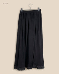 CUT LABEL (SKT-171) Embroidered Hem Maxi Skirt