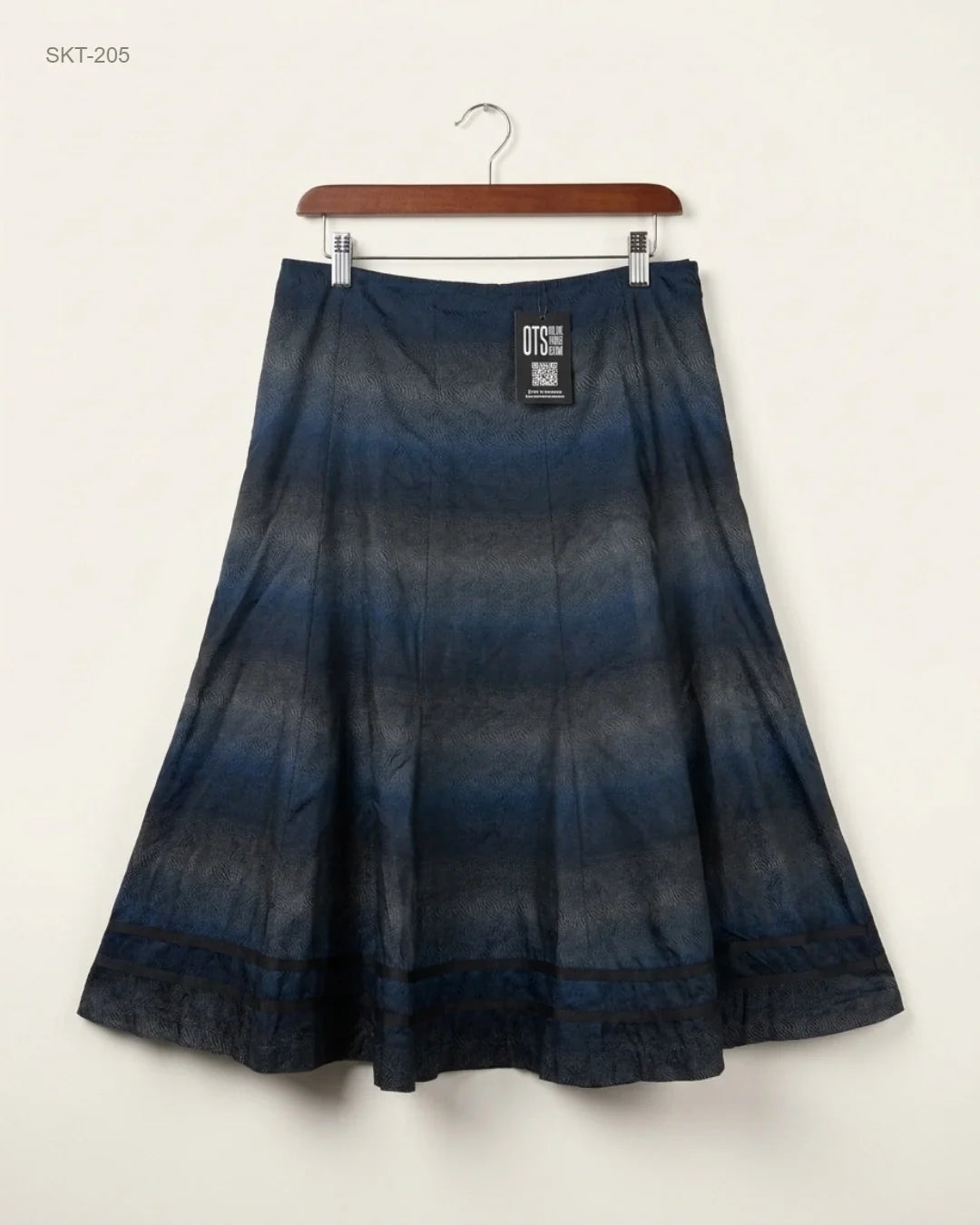 Preloved Premium Women's skirts by CUT LABEL, Black&BLUE Viscose for Womens - OTS Thrift Shop Peshawar Pakistan