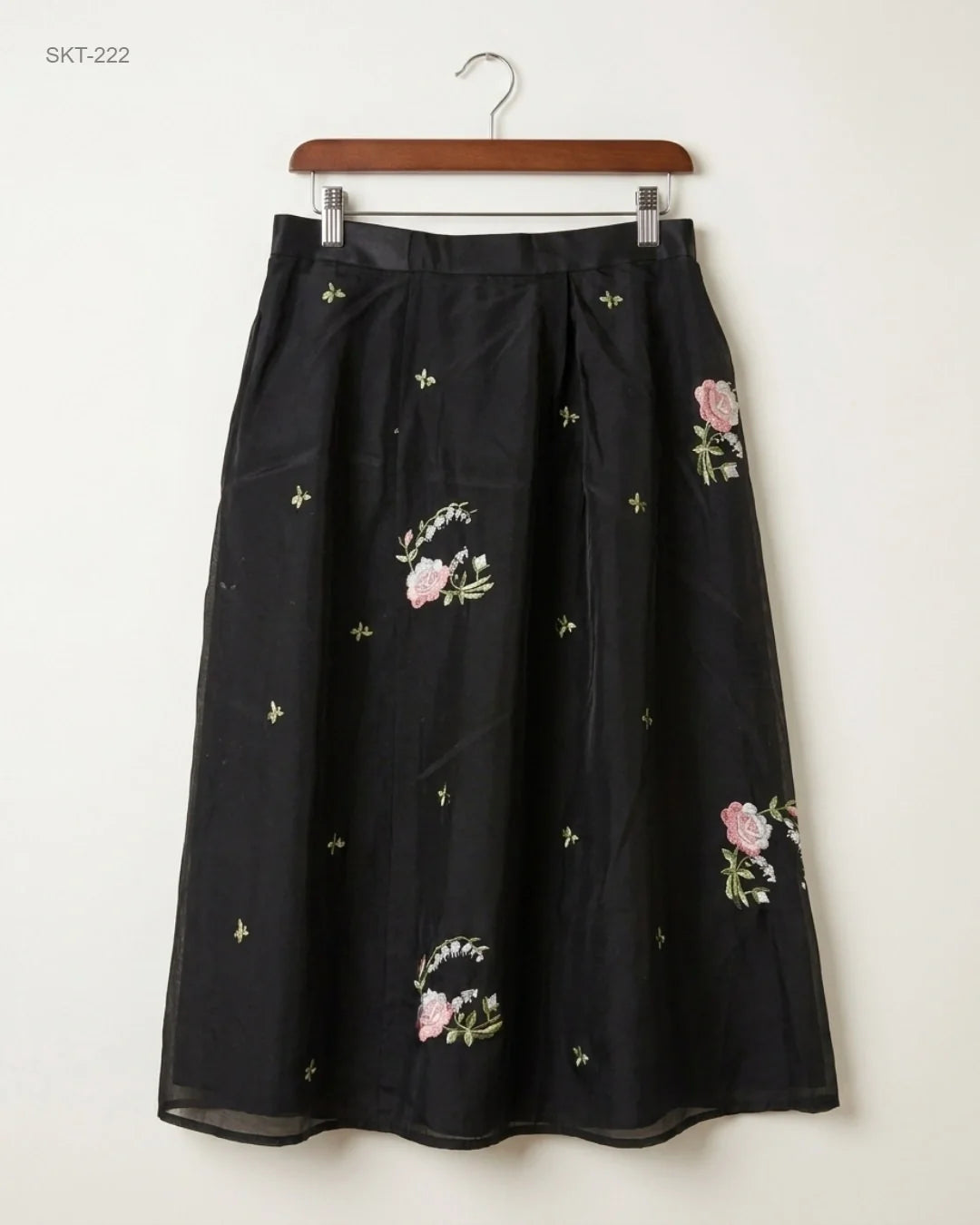 Shop Premium Women's skirts by CUT LABEL | Preloved Branded Clothes | Black Polyester | Womens | OTS Thrift Store Peshawar Pakistan