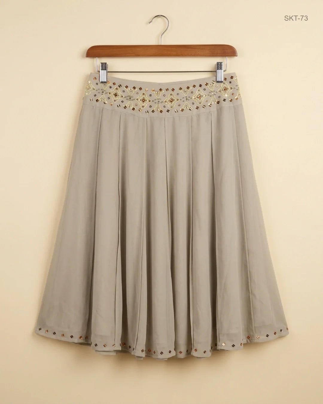 Secondhand Branded Women's skirts by WORTHNGTION, Beige Polyester fabric, Excellent condition, for Womens - Online Thrift Shop Islamabad Pakistan