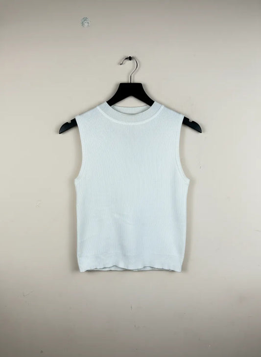 Preloved Excellent Winter Crop Tops by Primark, White Cotton for Women - OTS Thrift Shop Islamabad Pakistan