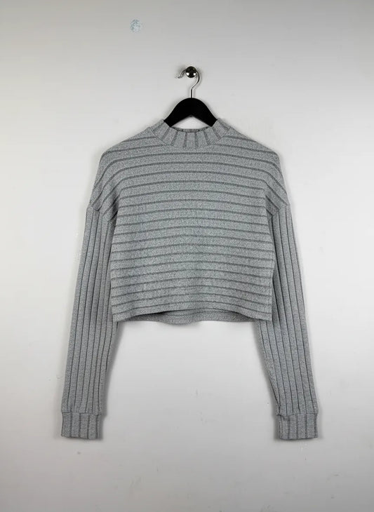 Preloved Premium Winter Crop Tops by Unknown, peach Polyester for Women - OTS Thrift Shop Lahore Pakistan