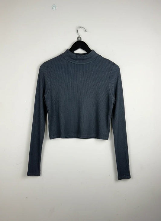 UK Imported secondhand Winter Crop Tops - ASOS brand, Black Viscose, Premium condition, for Women - Online Thrift Store Lahore Pakistan