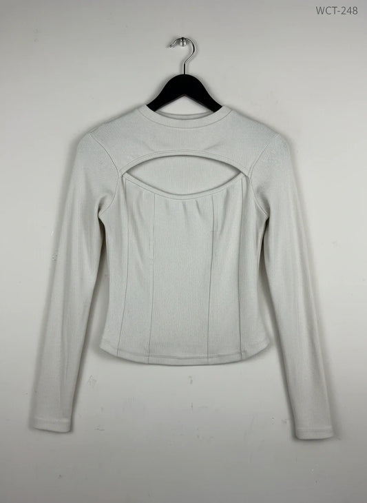 Shop Premium Winter Crop Tops by Missguided | Preloved Branded Clothes | Beige Polyester | Women | OTS Thrift Store Karachi Pakistan