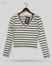 Miss Selfridge (WCT-326) V-Neck Ribbed Crop Top