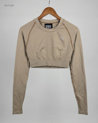 VANQUISH  (WCT-353) Long-Sleeved Seamless Crop Top