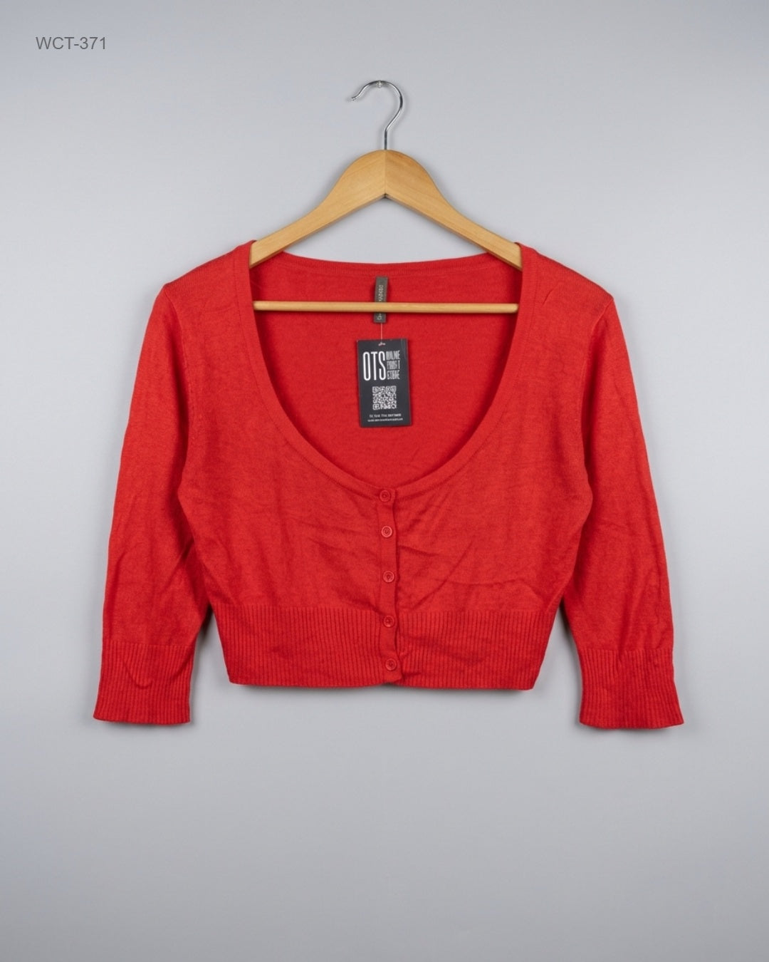Shop Premium Winter Crop Tops by TOM WOLFE | Preloved Branded Clothes | Red Cotton | Womens | OTS Thrift Store Lahore Pakistan