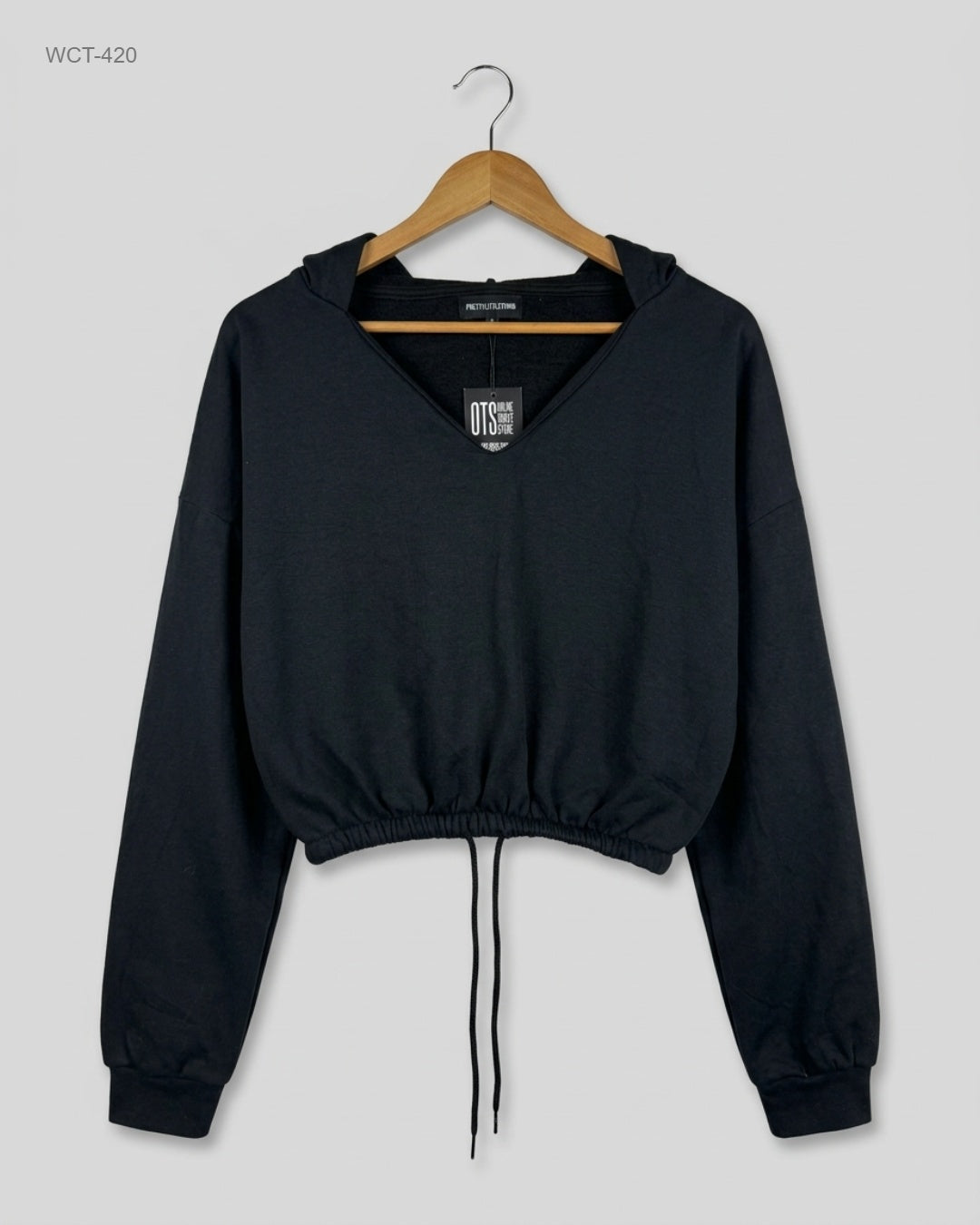 PRETTYLITTLETHING (WCT-420) Cropped V-Neck Hoodie