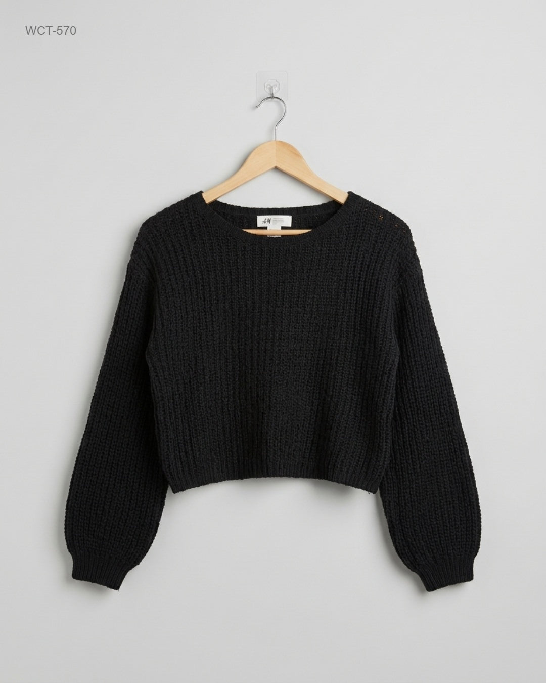 H&M Black Cropped Chunky Sweater buy preloved clothing online Pakistan