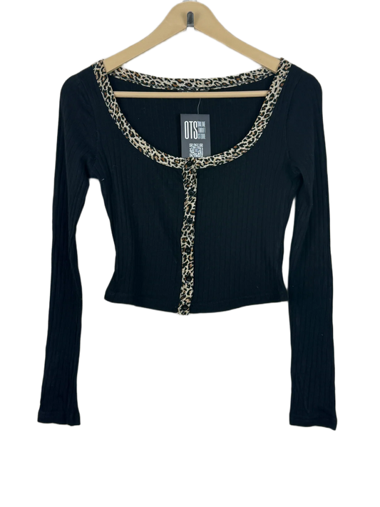 Secondhand Branded Winter Crop Tops by Shein, Black Cotton fabric, Premium condition, for Women - Online Thrift Shop Karachi Pakistan