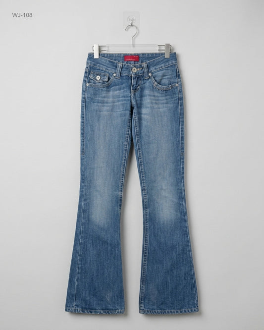 Secondhand Branded Women Jeans by Cross, Sky Blue Cotton fabric, Excellent condition, for - Online Thrift Shop Lahore Pakistan