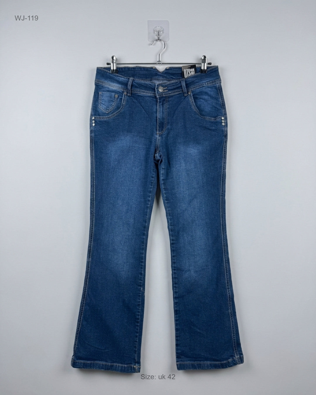 UK Imported secondhand Women Jeans - CUT Label brand, Blue Cotton, PREMIUM condition, for - Online Thrift Store Karachi Pakistan