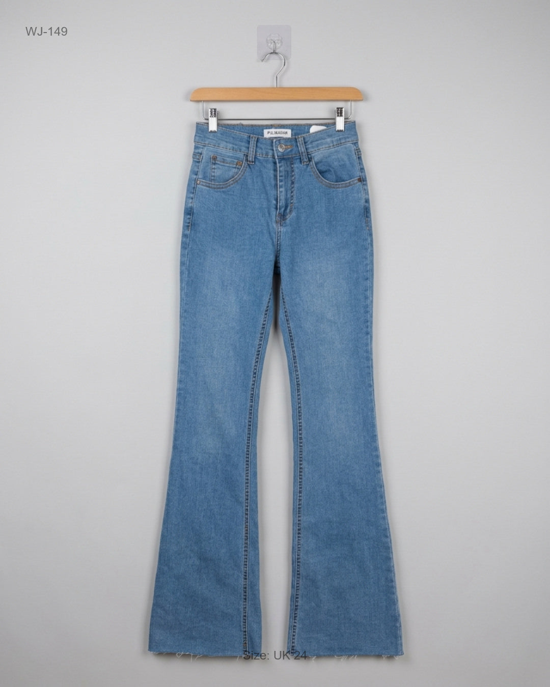 Shop Premium Women Jeans by PULL&BEAR | Preloved Branded Clothes | BLUE Cotton | | OTS Thrift Store Peshawar Pakistan