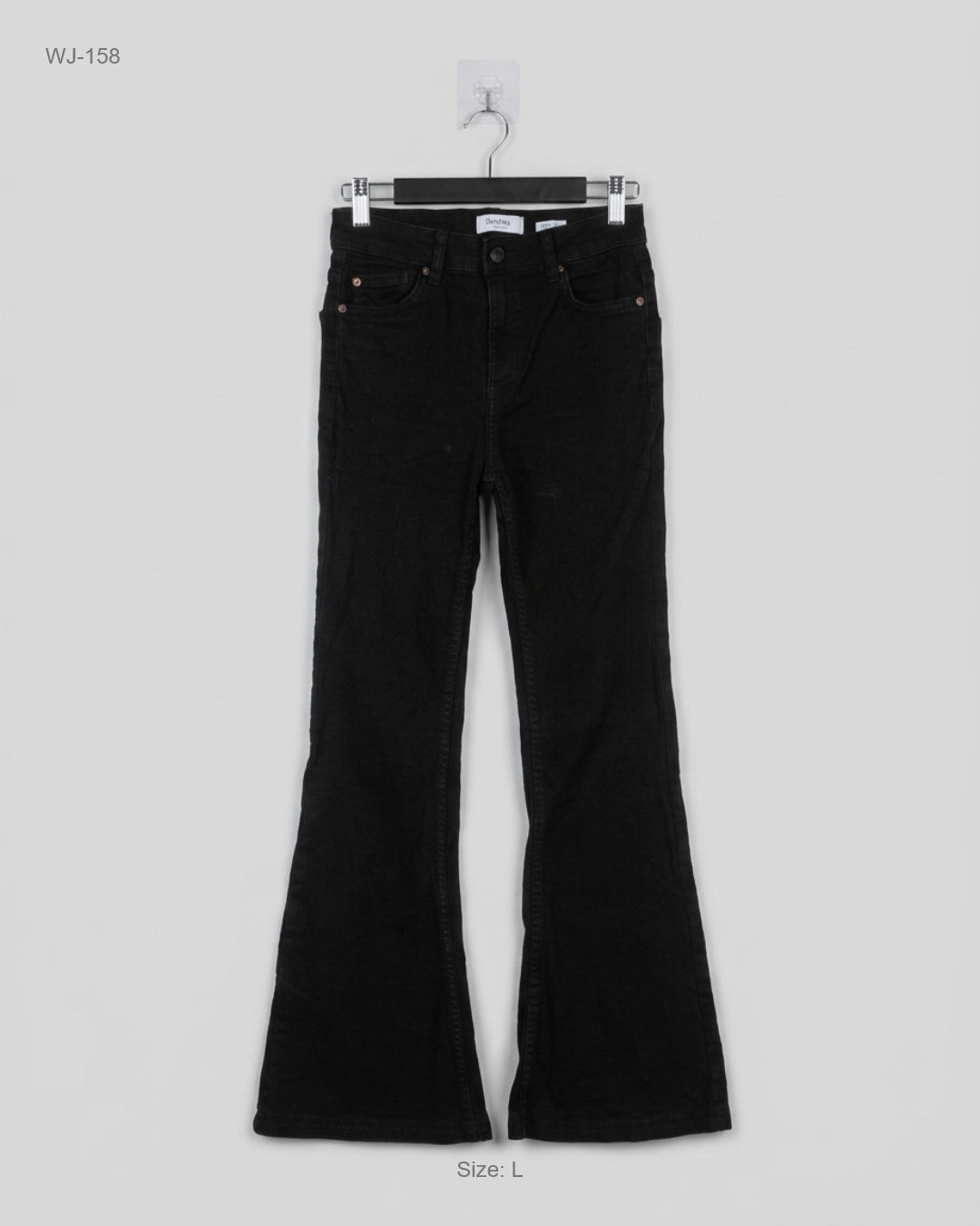 Women Jeans | Bershka | Preloved Branded | Black Cotton | Premium | OTS Thrift Store Lahore Pakistan