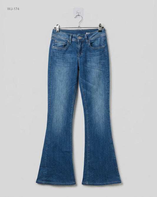 Women Jeans | CUT LABEL | Preloved Branded | Blue Contton | Premium | OTS Thrift Store Islamabad Pakistan