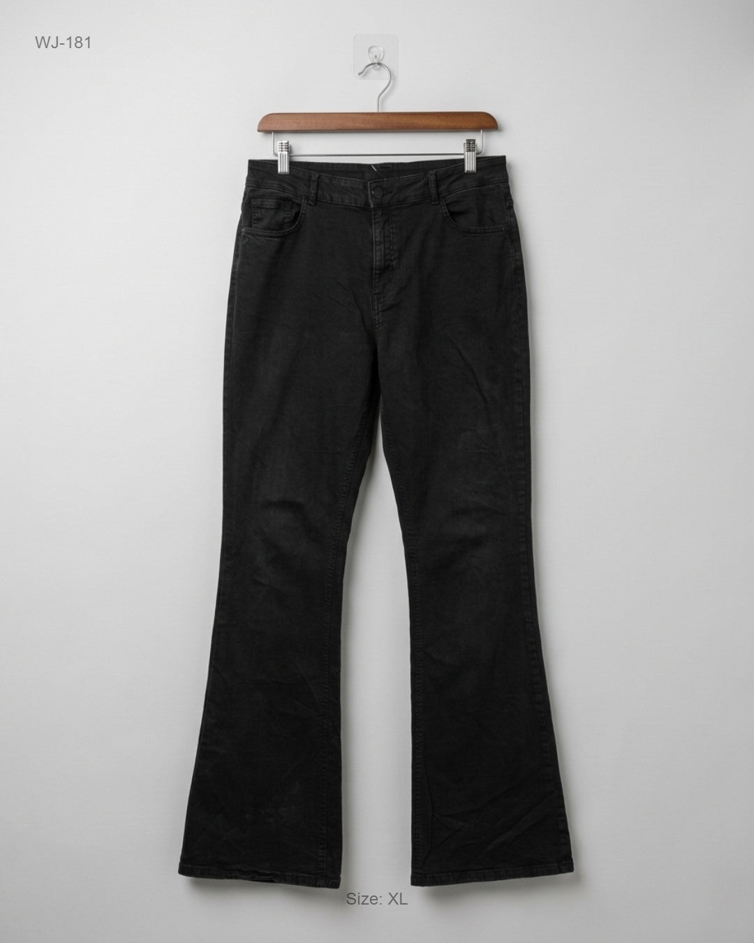 Women Jeans | RESERVED | Preloved Branded | Black Contton | Premium | OTS Thrift Store Peshawar Pakistan