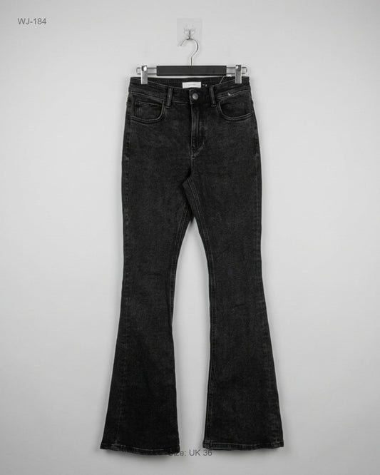 Premium Condition Women Jeans | Preloved STR | Black Contton | Thrift Shop for Peshawar Pakistan | OTS
