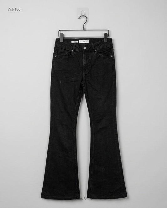 UK Imported secondhand Women Jeans - Mango brand, Black Contton, Premium condition, for - Online Thrift Store Islamabad Pakistan
