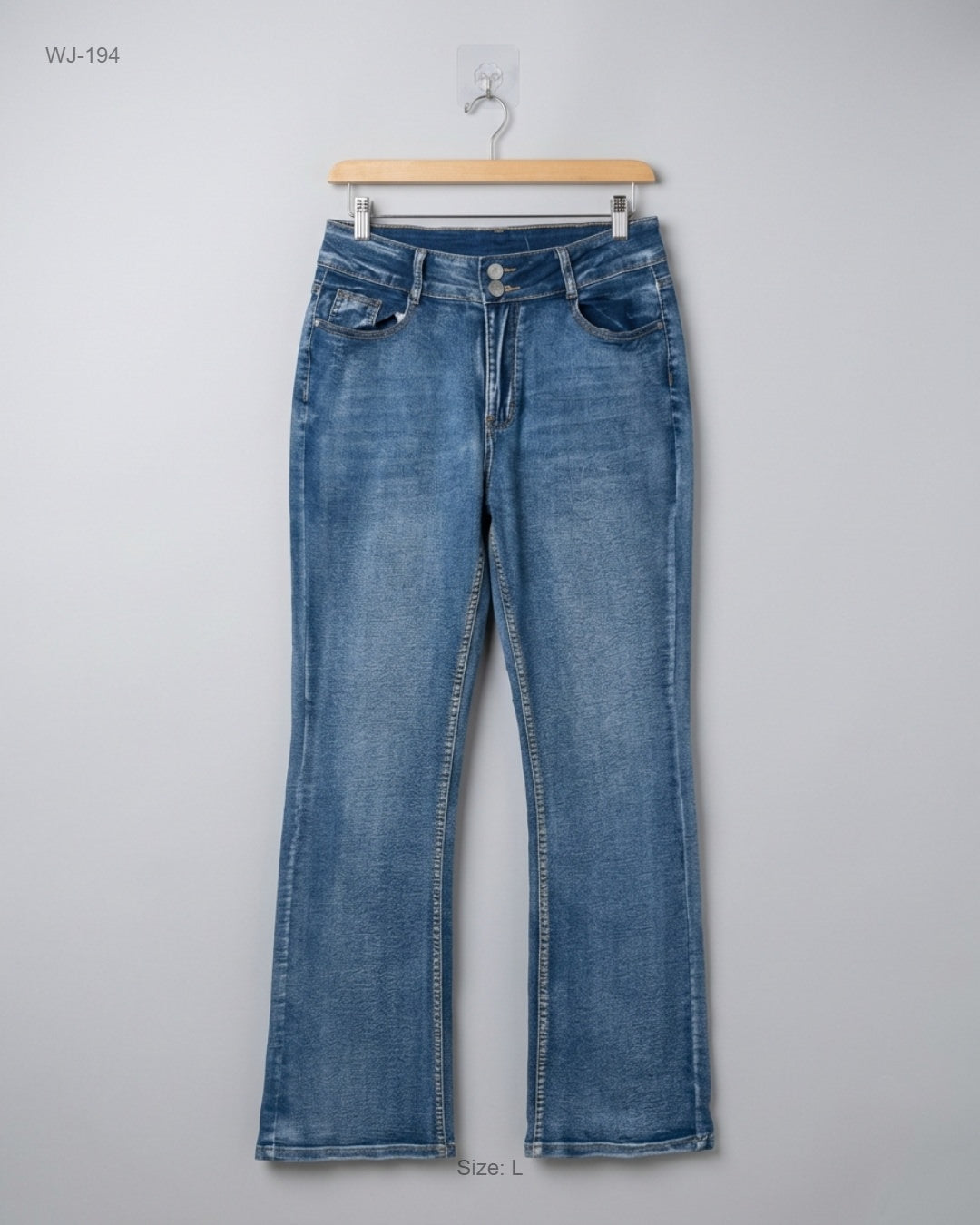 UK Imported secondhand Women Jeans - CUT LABEL brand, Blue Contton, Premium condition, for - Online Thrift Store Karachi Pakistan